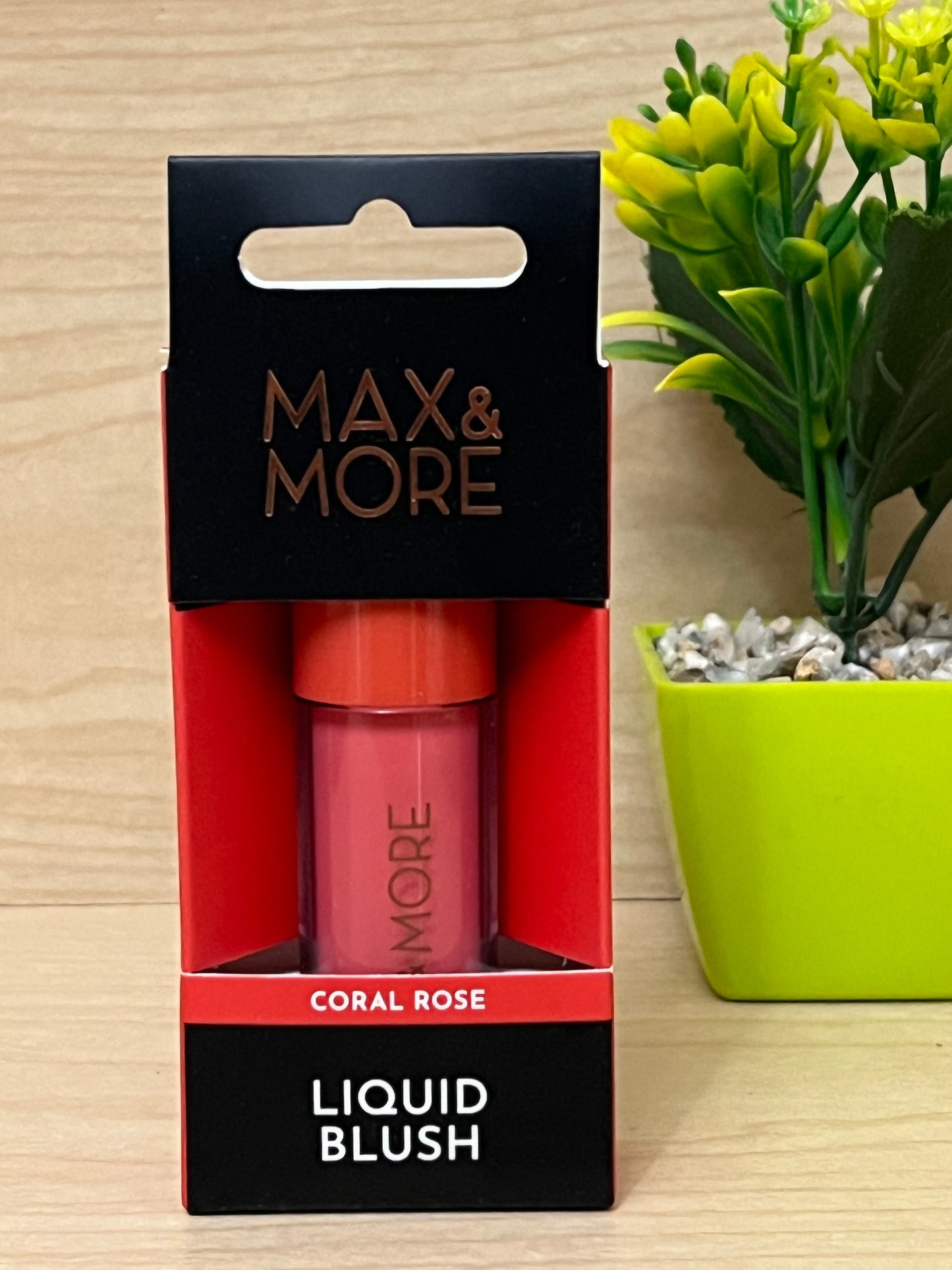 Max & More Blush liquide SOFT MOCHA